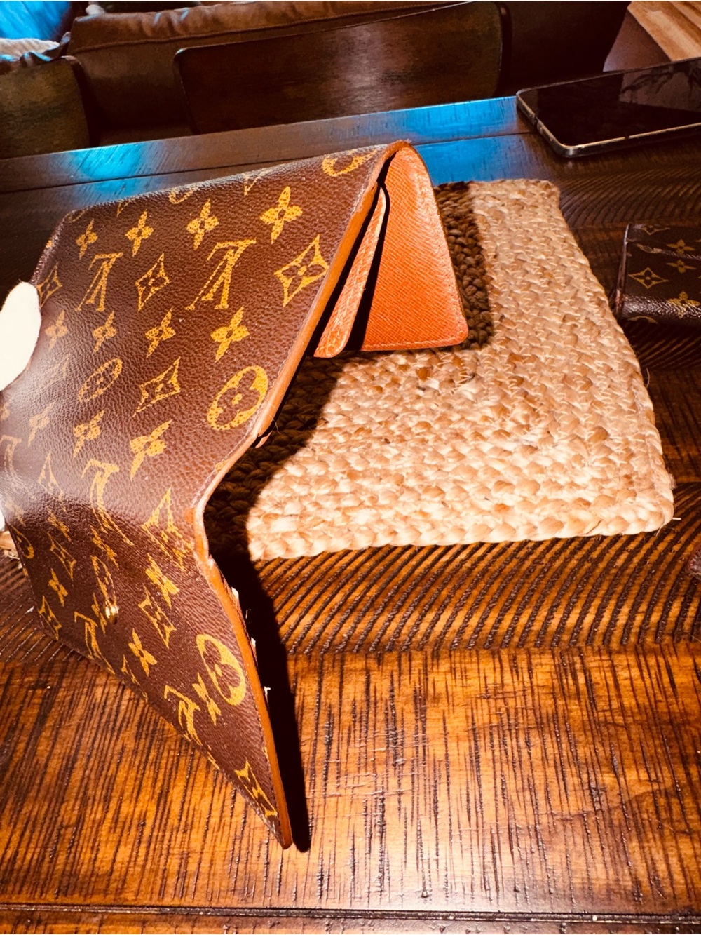 Beautiful vintage, Louis Vuitton monogram, international bifold wallet - Picture 7 of 15